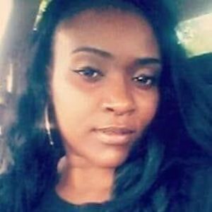 Meet your Posher, Brittney